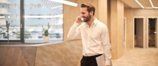 ?？谝荒凶忧范?0萬，僅僅為賺400元？！幫人注冊公司難撤銷